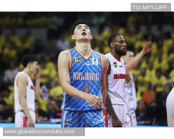 新疆飞虎与青岛双星激战正酣谁能在赛场上笑到最后